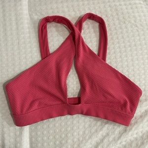 Alo yoga sports bra